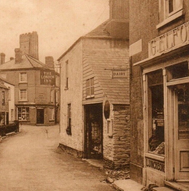 London Inn, Stoke Fleming