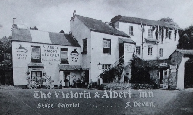 Victoria & Albert, Stoke Gabriel
