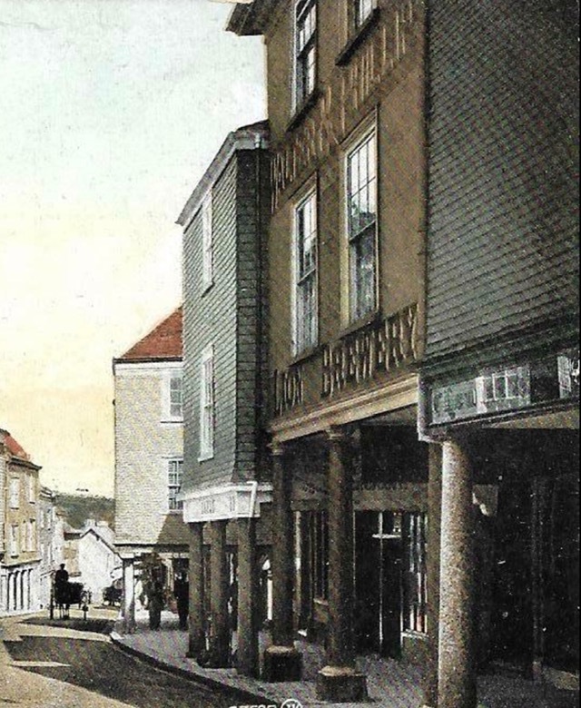 Lion Inn, Totnes