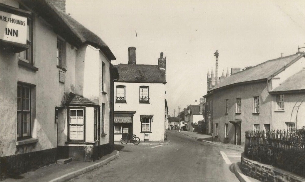 Hare & Hounds, Witheridge