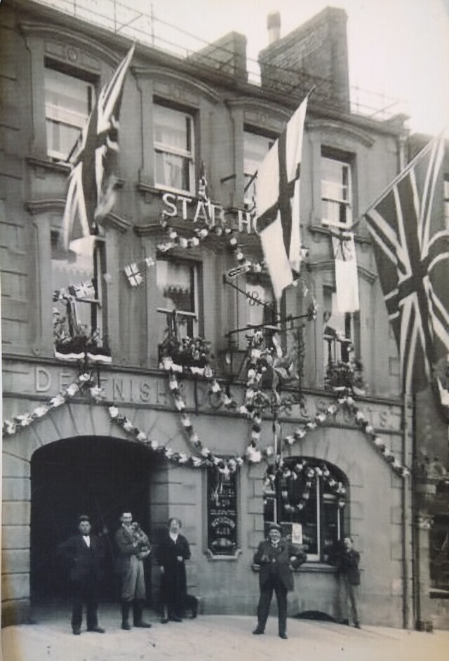 Star Hotel, Bridport