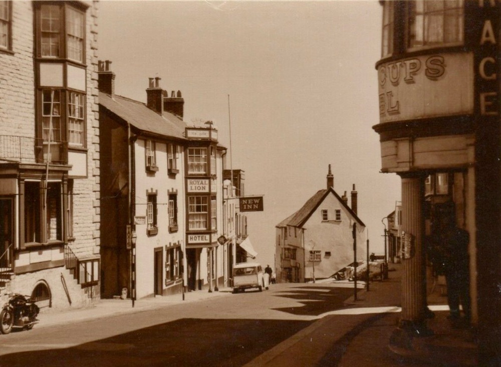 Three Cups Hotel, Lyme Regis