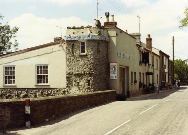 Castle Inn, Maiden Newton