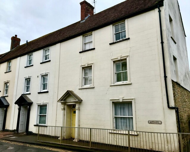 The Globe, Sherborne