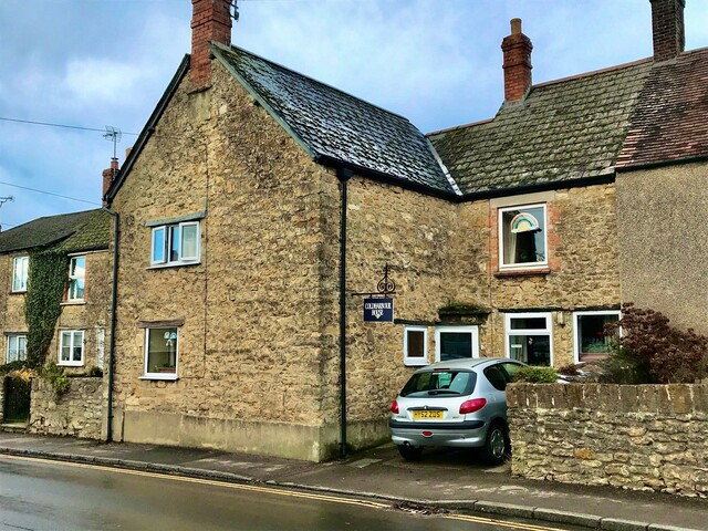 Queens Head, Sherborne