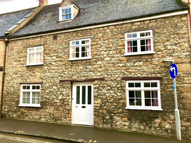 Rose & Crown, Sherborne