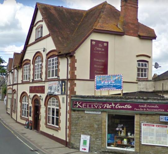 The Crown, Stalbridge