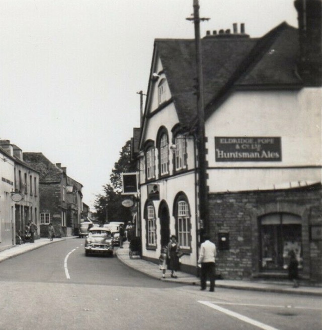 The Crown, Stalbridge