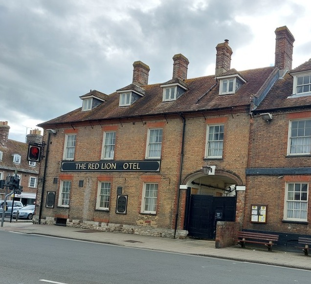 Red Lion, Wareham