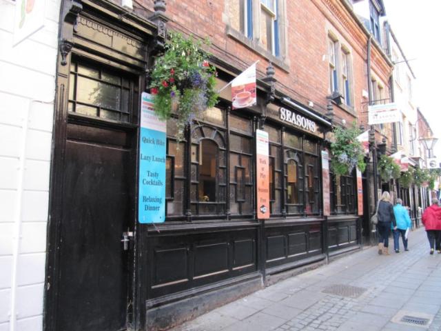 Old Dunn Cow, Darlington