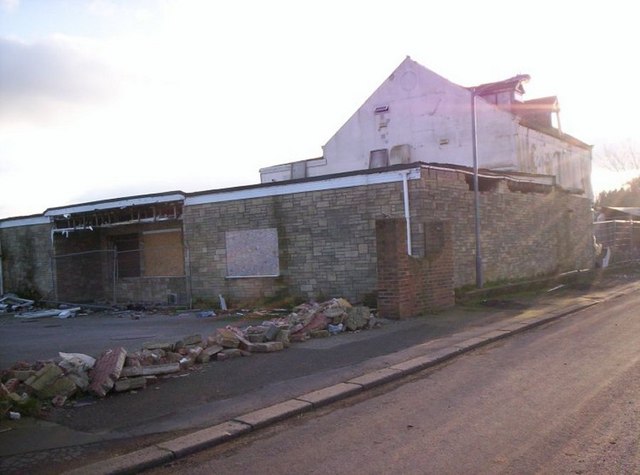 Jingling Gate, West Pelton