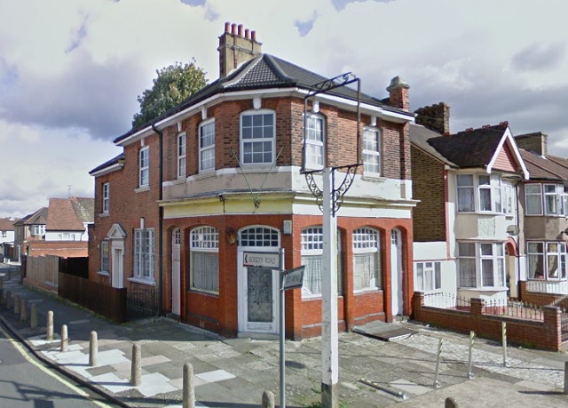 Albert Edward, Barking