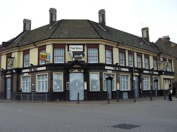 The Bull, Barking
