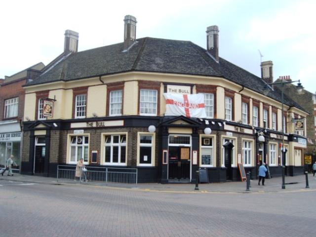 The Bull, Barking