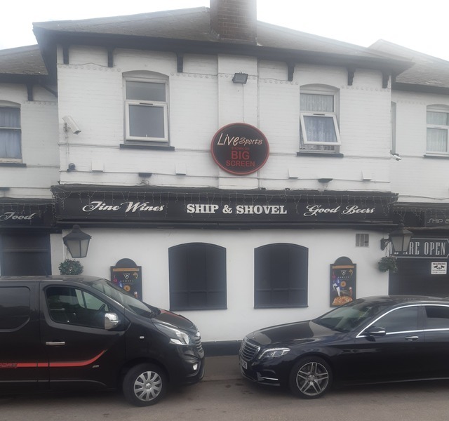 Ship & Shovel, Barking