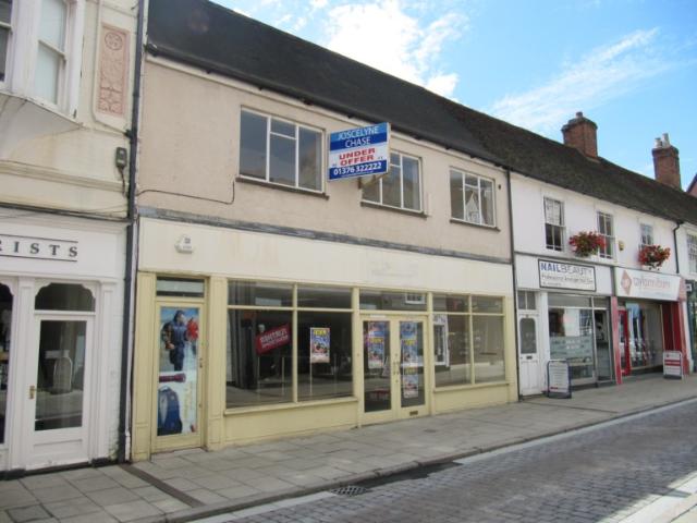 The Falcon, Braintree