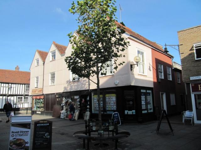 Lion & Lamb, Braintree