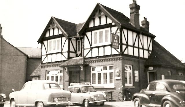 Six Bells, Braintree