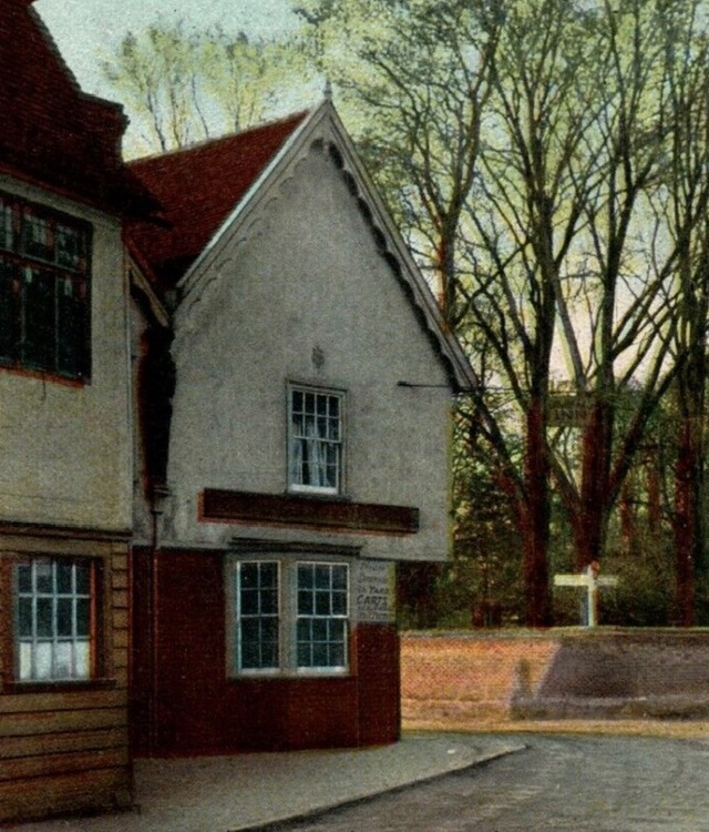 Six Bells, Braintree