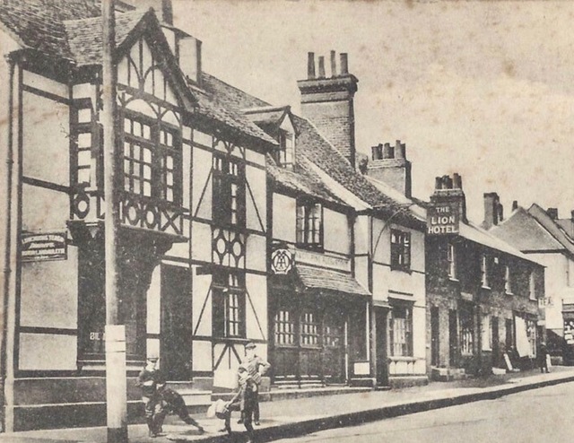 Lion Hotel, Chipping Ongar