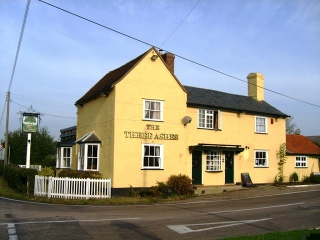 Three Ashes, Cressing