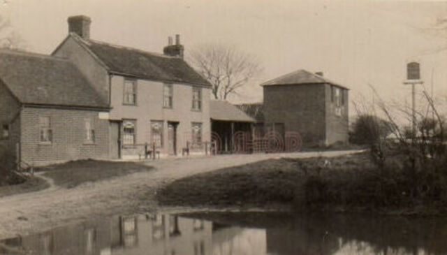 Spread Eagle, Ford End