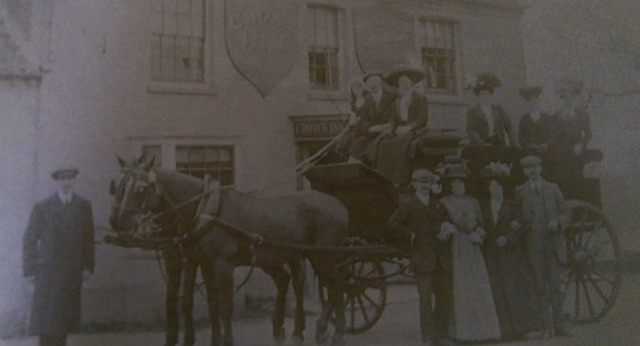 The Crown, Heybridge