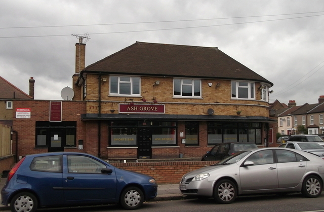 Ash Grove, Ilford