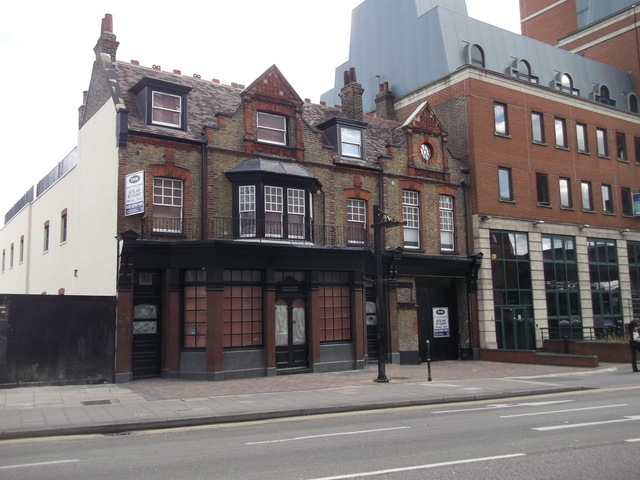 Rose & Crown, Ilford