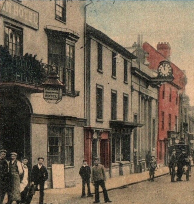 Horn Hotel, Braintree