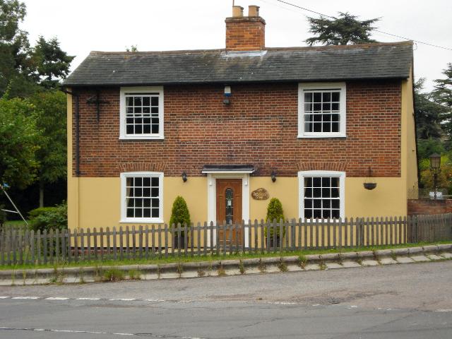 Walnut Tree, Rowhedge