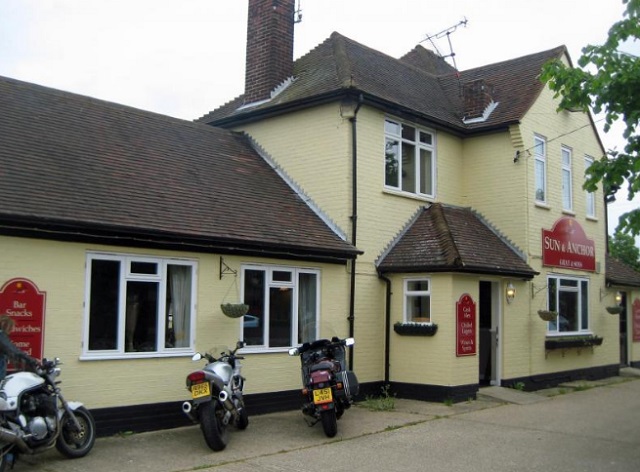 Sun & Anchor, Steeple