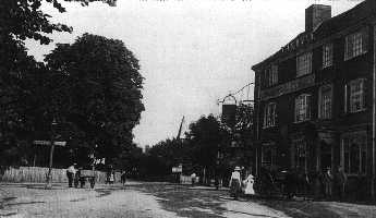 Bell Hotel, Upminster
