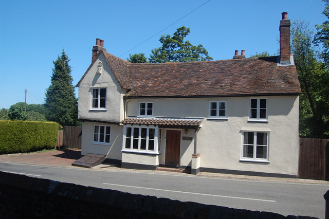 The Bell, Willingale