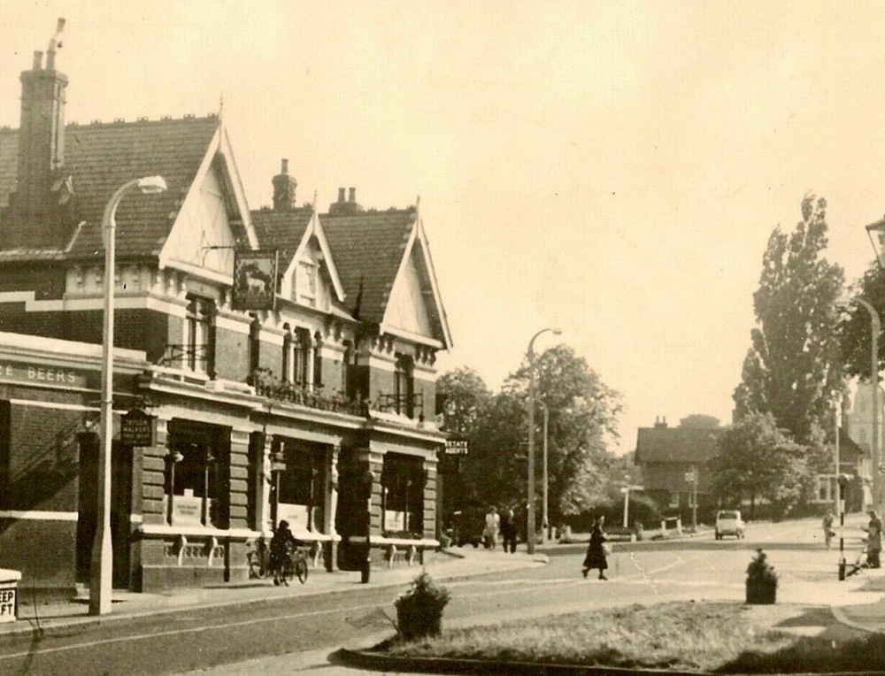 White Hart, Woodford Green