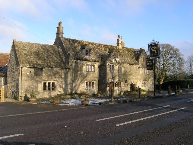 White Hart, Cold Ashton