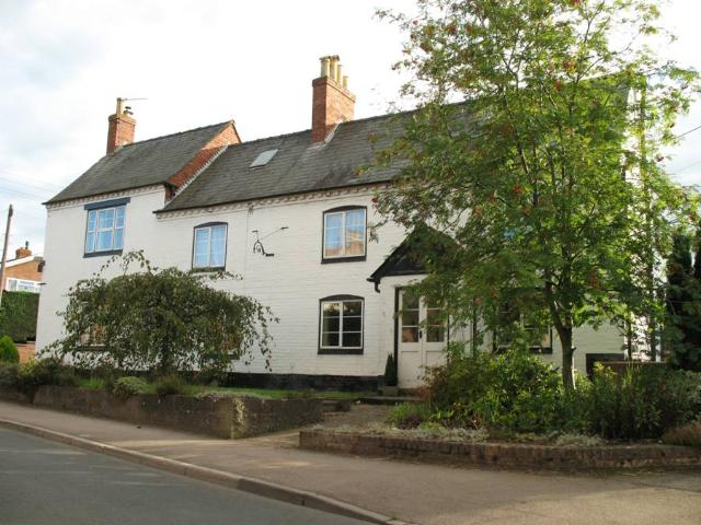 The Crown, Dymock
