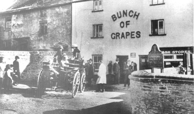 Bunch Of Grapes, Frampton Cotterell