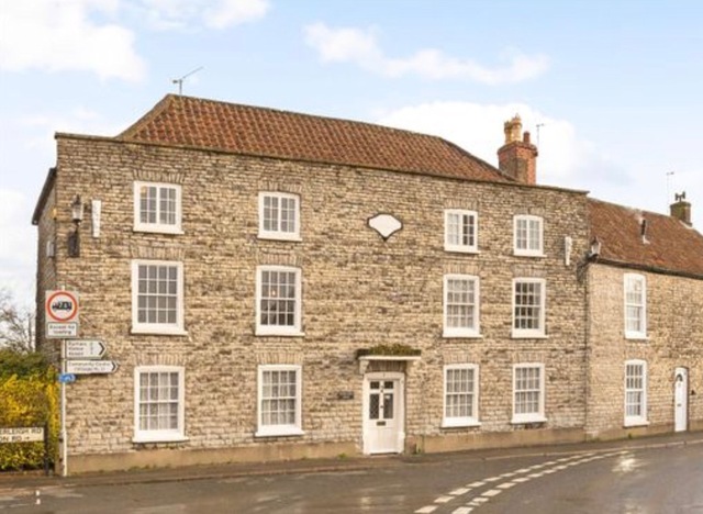 White Hart, Pucklechurch