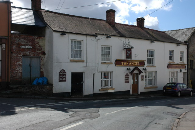 The Angel, Ruardean