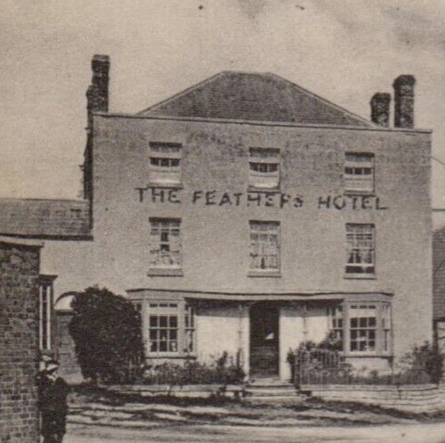 The Feathers, Staunton