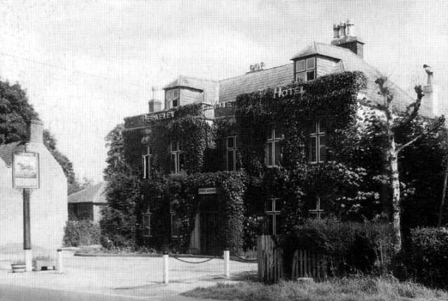 Berkeley Vale Inn, Stone