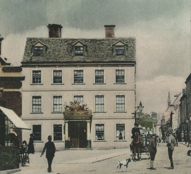 Royal George, Stroud