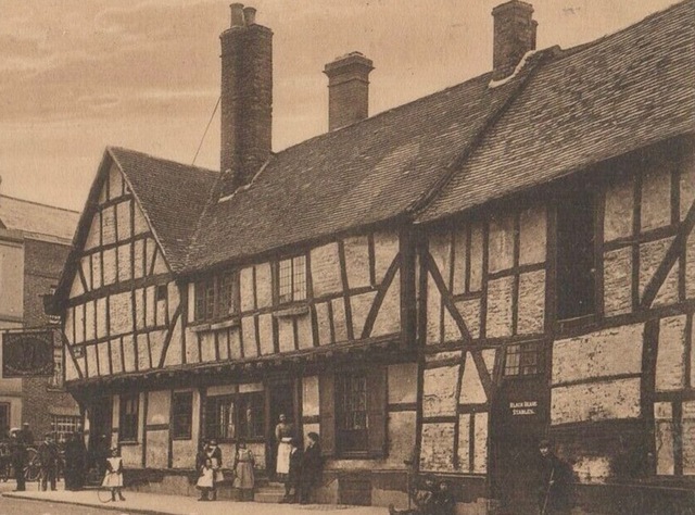 Black Bear, Tewkesbury