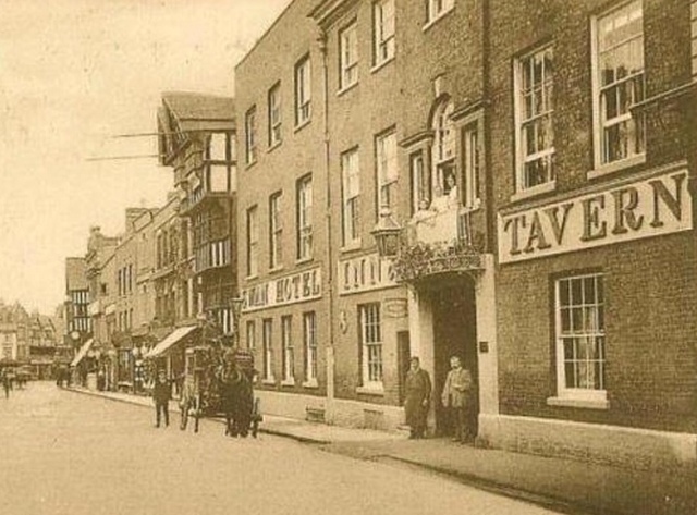 Swan Hotel, Tewkesbury