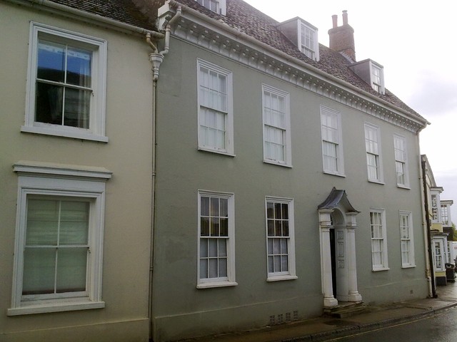 Golden Lyon, Alresford