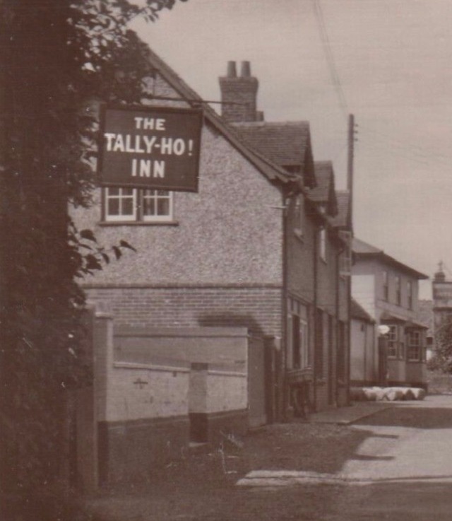 Tally Ho, Broughton