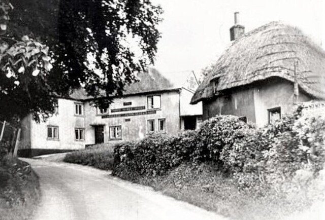 Three Horse Shoes, Cliddesden