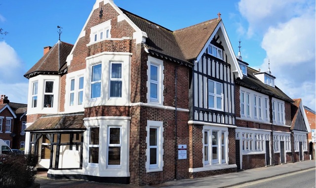 Eastleigh Hotel, Eastleigh