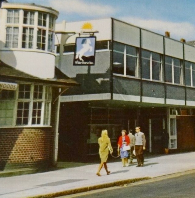 White Horse, Fareham